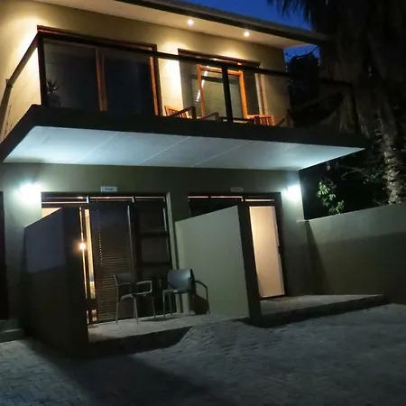 21 On Klein Karoo Apartment Oudtshoorn Exterior photo