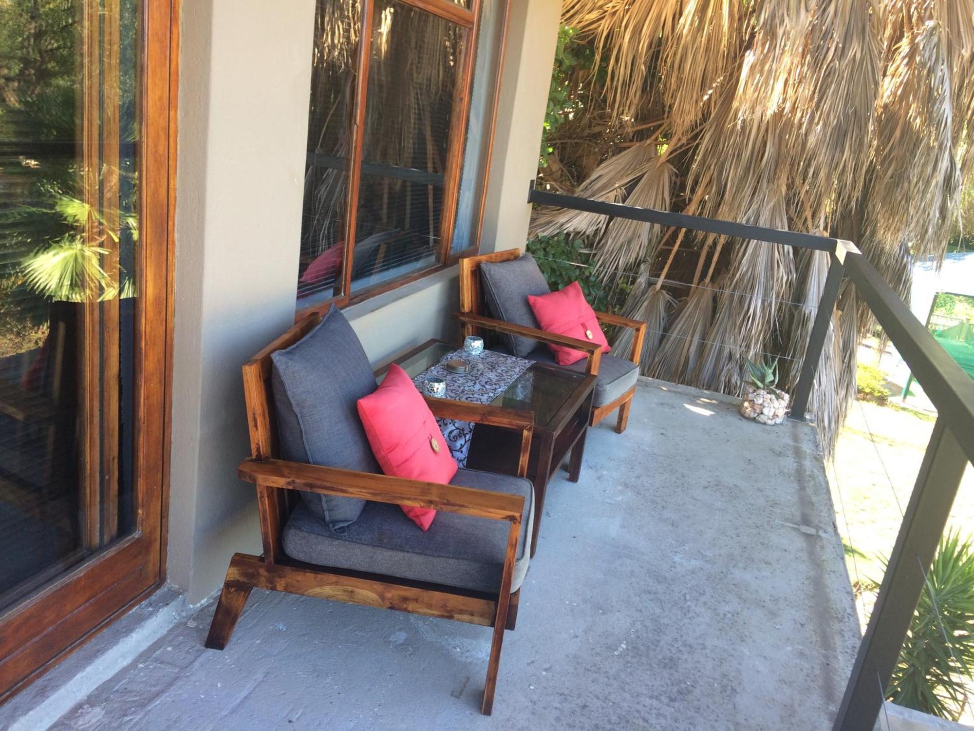 21 On Klein Karoo Apartment